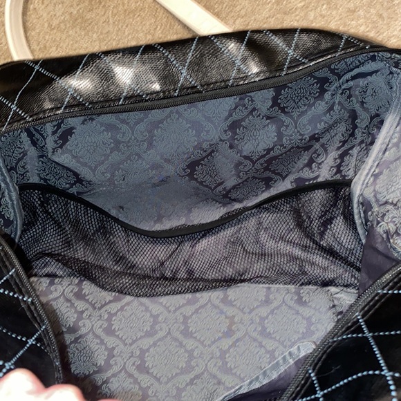 Mary Kay set of two tote bags - Picture 7 of 11